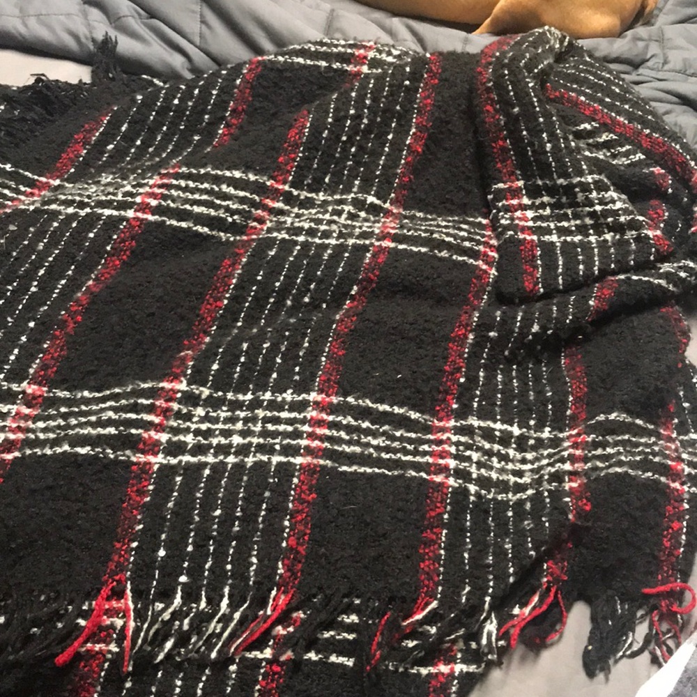 Steve Madden poncho